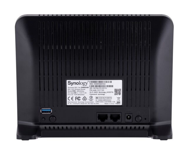 Synology MR2200AC wireless router Gigabit Ethernet Dual-band (2.4 GHz / 5 GHz) Black - imagine 5