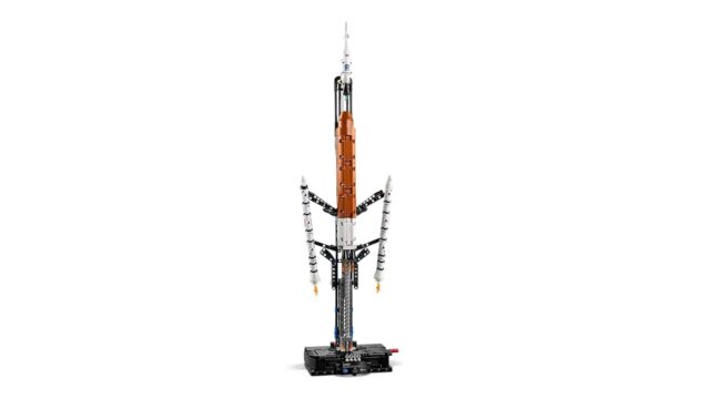 LEGO TECHNIC 42221 NASA Artemis Space Launch System Rocket - imagine 5