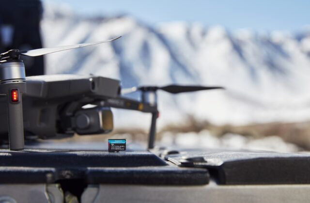 Kingston Technology 128GB microSDXC Canvas Go Plus Gen4 200MB/s A2 U3 V30 Card + Adapter - imagine 6