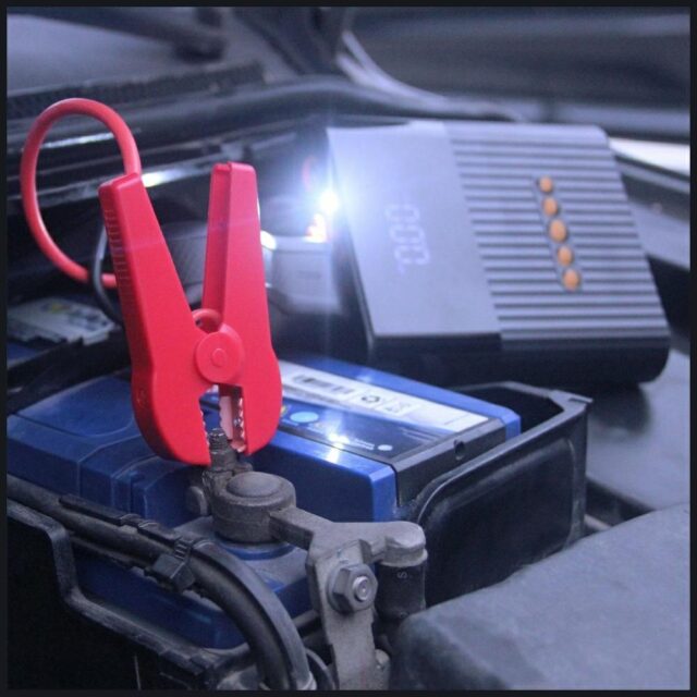 Jump Starter 4smarts PitStop+ 8800mAh Powerbank with compressor and flashlight black - imagine 4