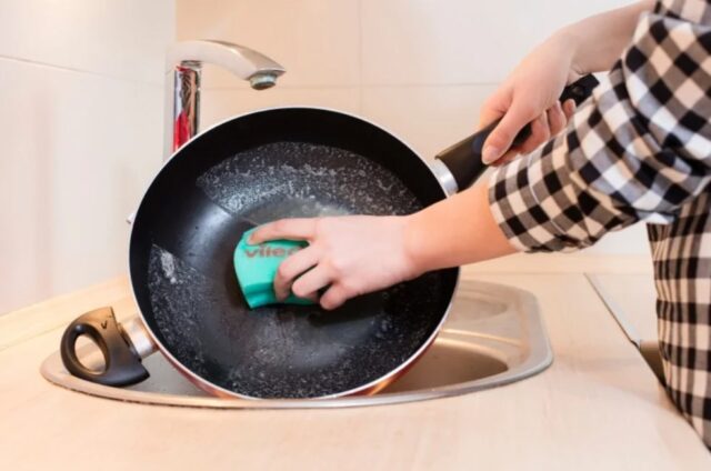 Profiled Sponge Scourer Vileda Pur Active 2 pcs. - imagine 6