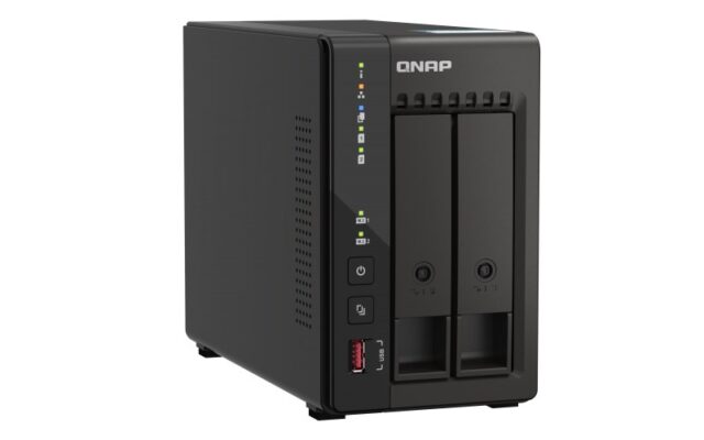 QNAP TS-253E NAS Tower Ethernet LAN Black J6412 - imagine 5