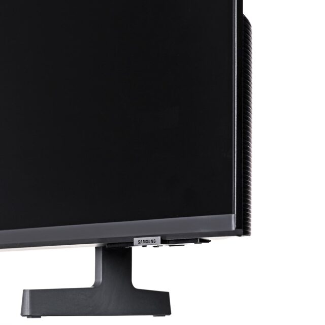 Samsung UE55U7022FK 139.7 cm (55 ) 4K Ultra HD Smart TV Wi-Fi Black - imagine 2