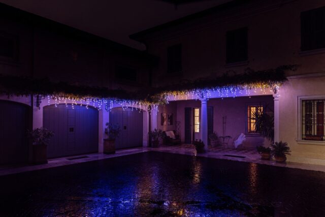 INTELLIGENT LED ICICLES TWINKLY 190 RGB 5X0.7M - imagine 3