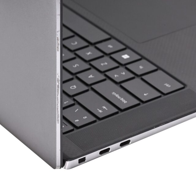 DELL PRECISION 5560 i7-11850H 32GB 512GB SSD 15  FHD (T1200) Win11pro Used - imagine 10