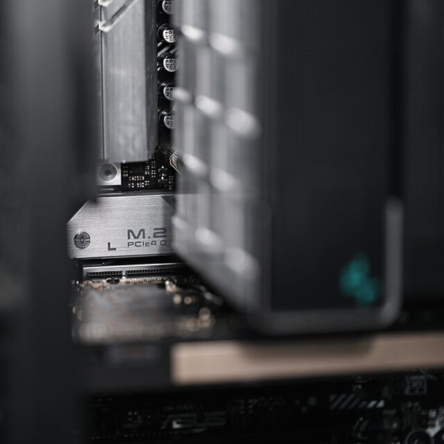 Actina 5901443387466 workstation Intel® Core™ i7 i7-14700 32 GB DDR4-SDRAM 1 TB SSD NVIDIA RTX A4000 Windows 11 Pro Midi Tower Black - imagine 17