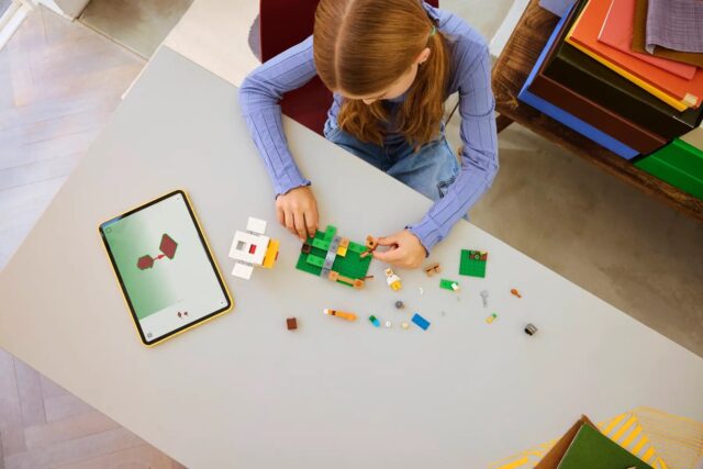 LEGO MINECRAFT 21585 Chicken Farm - imagine 12