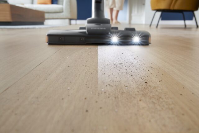 Philips Performer LED 8000 Series vacuum cleaner - imagine 2