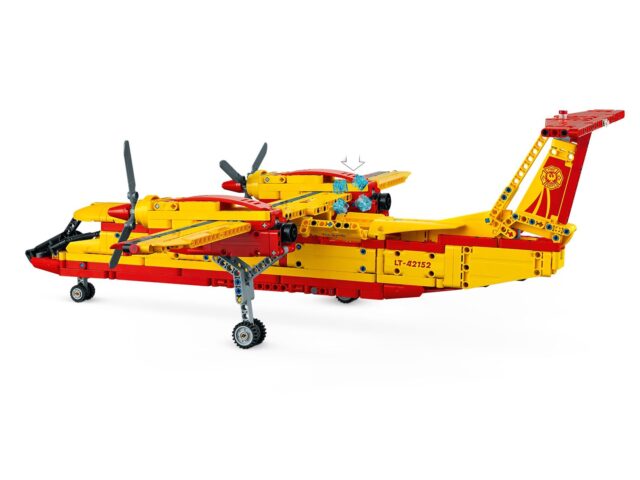 LEGO TECHNIC 42152 FIREFIGHTING PLANE - imagine 5