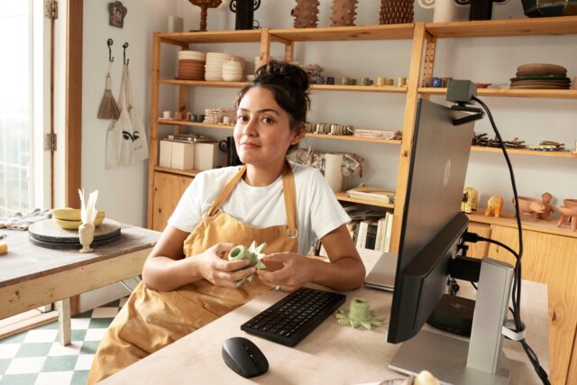 HP 350 Compact Multi-Device Bluetooth Keyboard - imagine 6