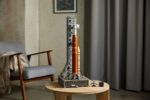 LEGO ICONS 10341 NASA Artemis Space Launch System - imagine 12