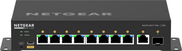 NETGEAR 8x1G PoE+ 110W 1x1G and 1xSFP Managed Switch - imagine 10
