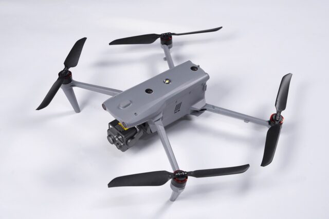 Autel EVO MAX 4T V2 Standard Bundle without logo/Model MDX-1 - imagine 13