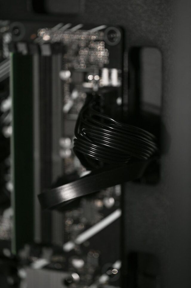 Actina 5901443387459 workstation Intel® Core™ i5 i5-14400 16 GB DDR4-SDRAM 1 TB SSD NVIDIA RTX A2000 Windows 11 Pro Midi Tower Black - imagine 16