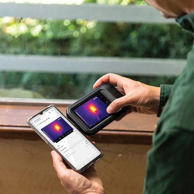 FLIR C3-X? thermal imaging camera Black 1800 mAh Vanadium Oxide Uncooled Focal Plane Arrays Built-in display 128 x 96 pixels LCD 640 x 480 pixels - imagine 6