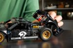 LEGO TECHNIC 42223 1966 Ford GT40 MKII Race Car - imagine 9