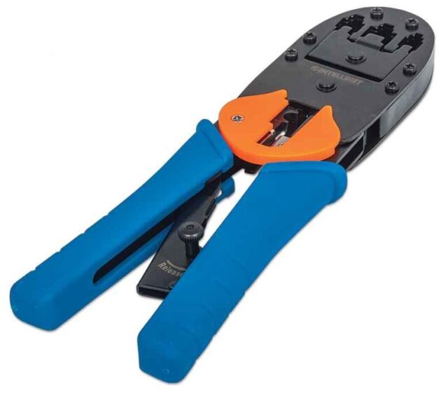 Intellinet Universal Modular Plug Crimping Tool  For RJ45  RJ12 and RJ11 modular plugs - imagine 3