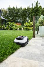 Ecovacs GOAT O500 Panorama Robotic lawn mower Battery Black  White - imagine 9