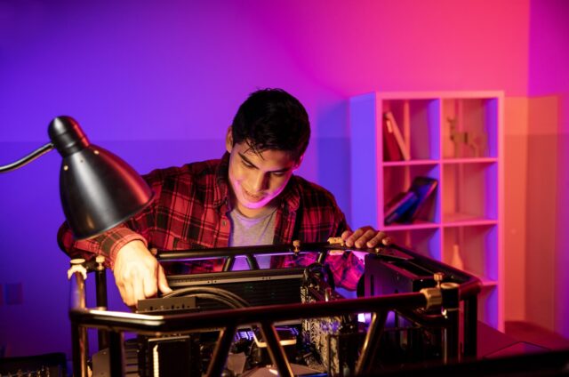 Kingston Technology FURY 128GB 6400MT/s DDR5 ECC Reg CL32 DIMM (Kit of 4) Renegade Pro XMP - imagine 5