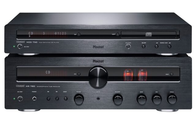 MAGNAT MR 780 Hybrid Stereo amplifier Black - imagine 4