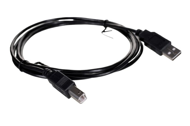 CyberPower CP1600EPFCLCD uninterruptible power supply (UPS) Line-Interactive 1.6 kVA 1000 W 6 AC outlet(s) - imagine 6