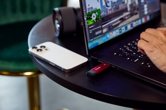 Kingston Technology 2TB Dual USB-A/C Portable SSD  Up to 1050MB/s USB 3.2 Gen 2 - imagine 14