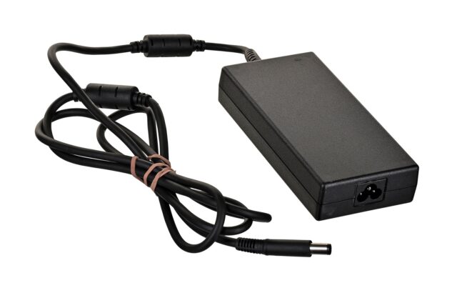 DELL PRECISION 7560 i7-11850H 32GB 26GB SSD 15  FHD (T1200) Win11pro Used US QWERTY - imagine 14