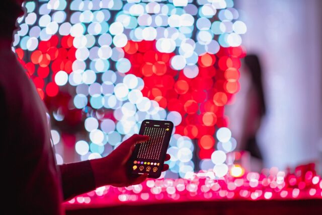 TWINKLY Curtain 210 (TWW210SPP-TEU) Intelligent LED Lights 210 LED RGB+W 2 1 m - imagine 9