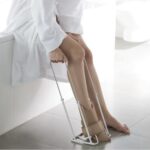 Long tool for tights - imagine 2