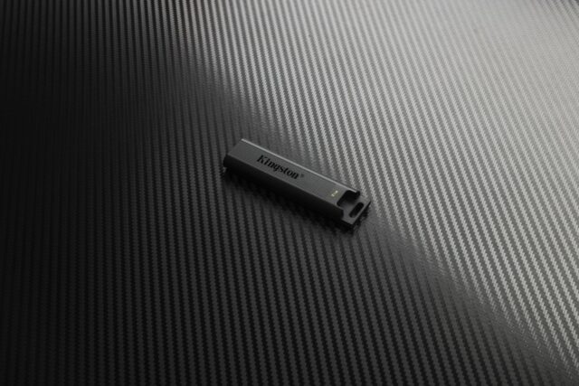 Kingston Technology DataTraveler 1TB Max 1000R/900W USB 3.2 Gen 2 - imagine 7