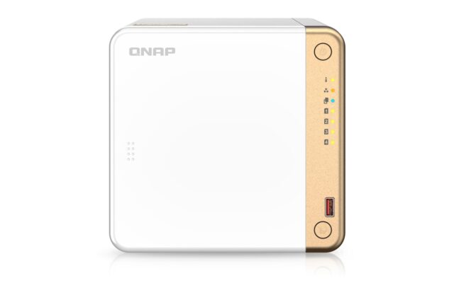 QNAP TS-462-4G NAS/storage server Tower Intel® Celeron® N4505 4 GB DDR4 0 TB QNAP QTS White - imagine 2