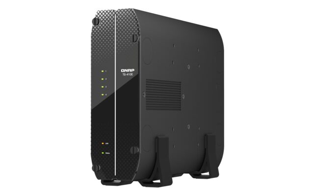 QNAP TS-410E NAS Tower Ethernet LAN Black J6412 - imagine 7