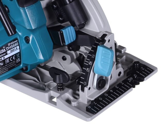 Makita DHS680Z portable circular saw turquoise 5000 RPM 18 V - imagine 6