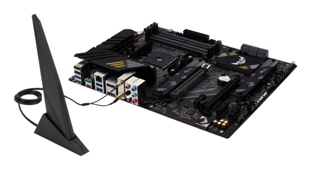 ASUS TUF GAMING B550-PLUS WIFI II AMD B550 Socket AM4 ATX - imagine 8