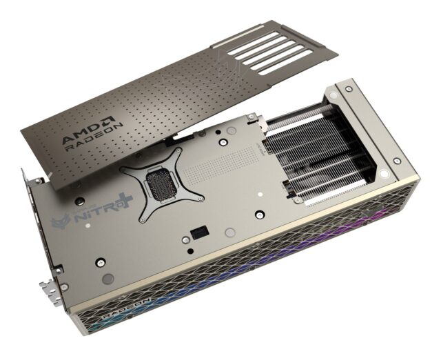 Sapphire NITRO+ Radeon RX 9070 XT AMD 16 GB GDDR6 - imagine 3