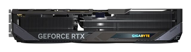 Graphics card Gigabyte GeForce RTX 5070 Ti GAMING OC 16 GB GDDR7 - imagine 7