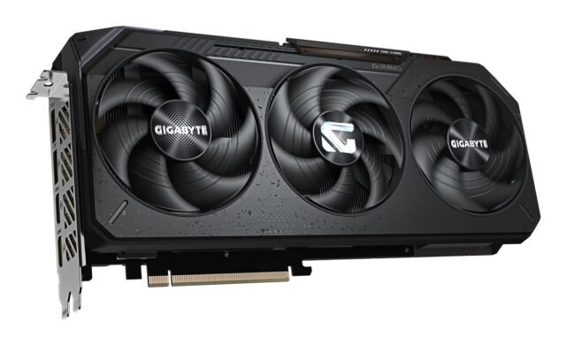 GIGABYTE Radeon RX 9070 XT GAMING 16G Graphics Card - 16GB GDDR6  256bit  PCI-E 5.0  2970 MHz Core Clock  2 x DisplayPort 2.1a  2 x HDMI 2.1b  GV-R9070XTGAMING-16GD - imagine 3