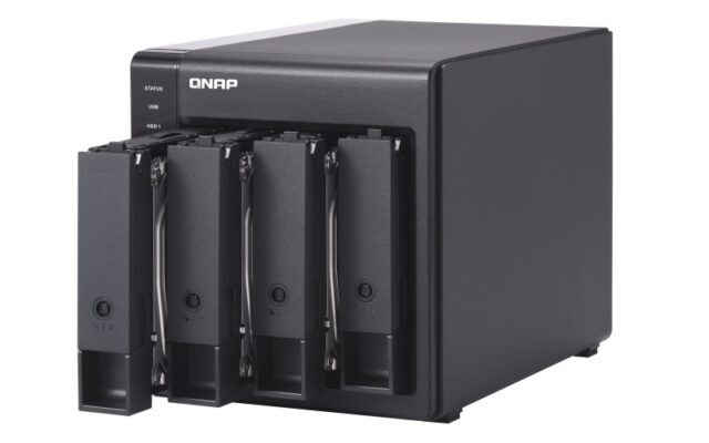 QNAP TR-004 storage drive enclosure HDD/SSD enclosure Black 2.5/3.5 - imagine 3