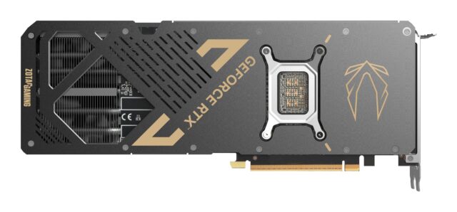 Zotac GAMING GeForce RTX 5070 Ti SOLID SFF OC NVIDIA 16 GB GDDR7 - imagine 3