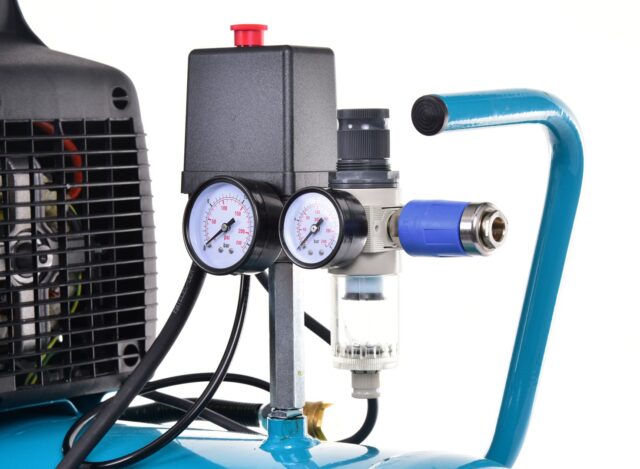 MAKITA AC1350 1.50kW air compressor - imagine 7