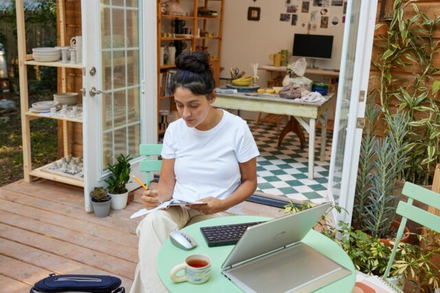 HP 350 Compact Multi-Device Bluetooth Keyboard - imagine 12