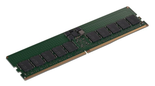 Micron MTC20F2085S1RC48BR memory module 32 GB 1 x 32 GB DDR5 4800 MHz ECC - imagine 4