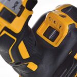 DeWALT DCD791D2-QW drill Keyless Black Yellow 1.5 kg - imagine 3