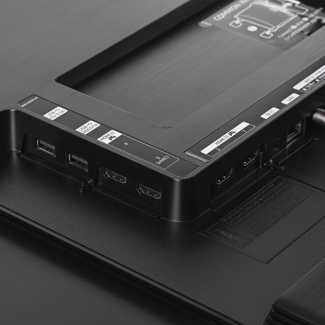 Samsung QE48S90FAE 121.9 cm (48 ) 4K Ultra HD Smart TV Wi-Fi Black - imagine 8