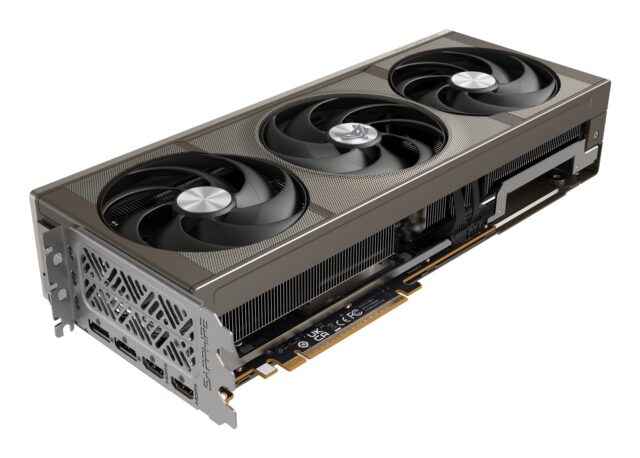 Sapphire NITRO+ Radeon RX 9070 XT AMD 16 GB GDDR6 - imagine 2