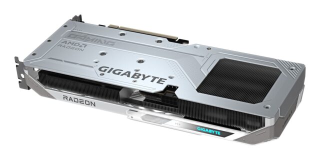 GIGABYTE GAMING Radeon RX 9060 XT OC ICE 16G Graphics Card - 16GB GDDR6  256bit  PCI-E 5.0  3320 MHz Core Clock  2 x DisplayPort  1 x HDMI  GV-R906XGAMINGOCICE-16GD - imagine 2