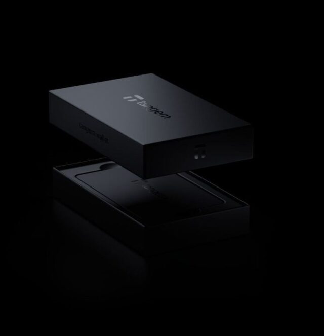 Portfel kryptowalutowy Tangem Wallet - 3 karty - imagine 3