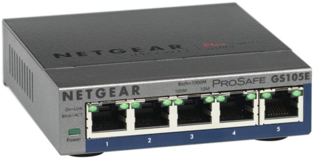 NETGEAR GS105E-200PES network switch Managed L2/L3 Gigabit Ethernet (10/100/1000) Grey - imagine 3