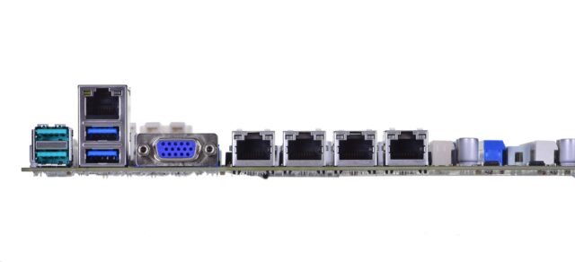 Płyta Serwerowa ASUS P11C-E/4L Xeon® E-21XXX (95W)  C246  4xDIMM  4 Intel i210AT+1Mgt LAN  8 SATA  2 M.2  1 PCIe x16+ 2 PCIe x8+1 PCI  2+2 U3.1  ATX - imagine 2