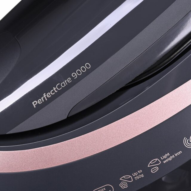 Philips PSG9040/80 steam ironing station 3100 W 1.8 L SteamGlide Elite soleplate Black - imagine 6